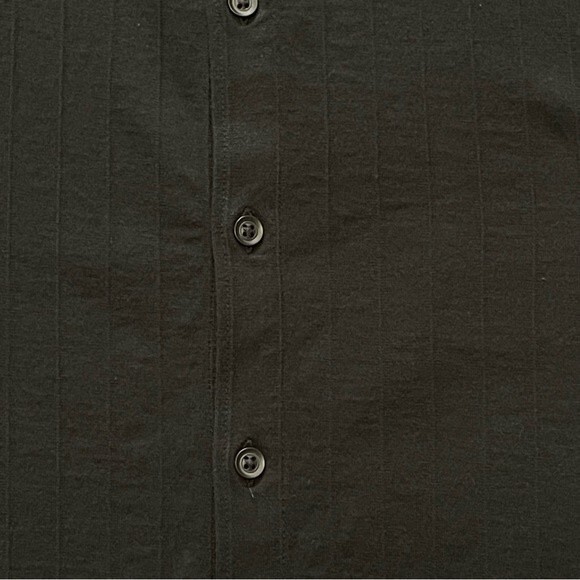 Claiborne Black Knit Short Sleeve Button Down Textured Shirt, size Large - Picture 5 of 7